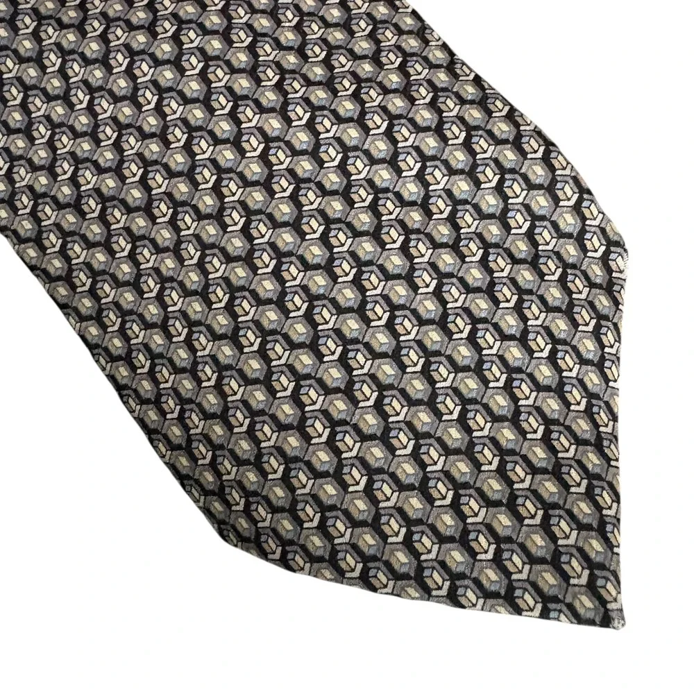 DKNY Men's Silk Tie Geometric Cube Pattern Gray Black Blue business professional